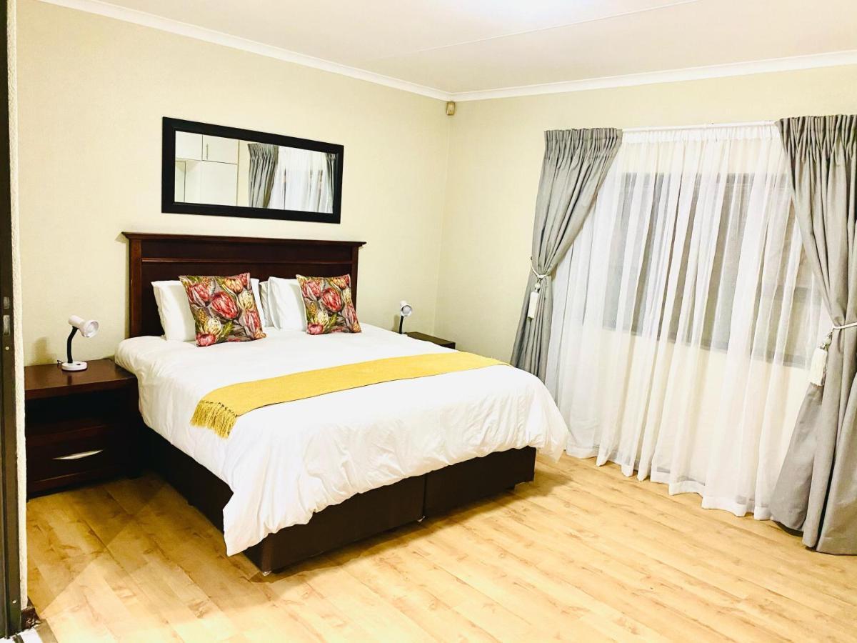 C&C Hotel Vibes Randpark Ridge Jhb 14 Units Available Randburg Extérieur photo